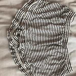 Brandy Melville shorts